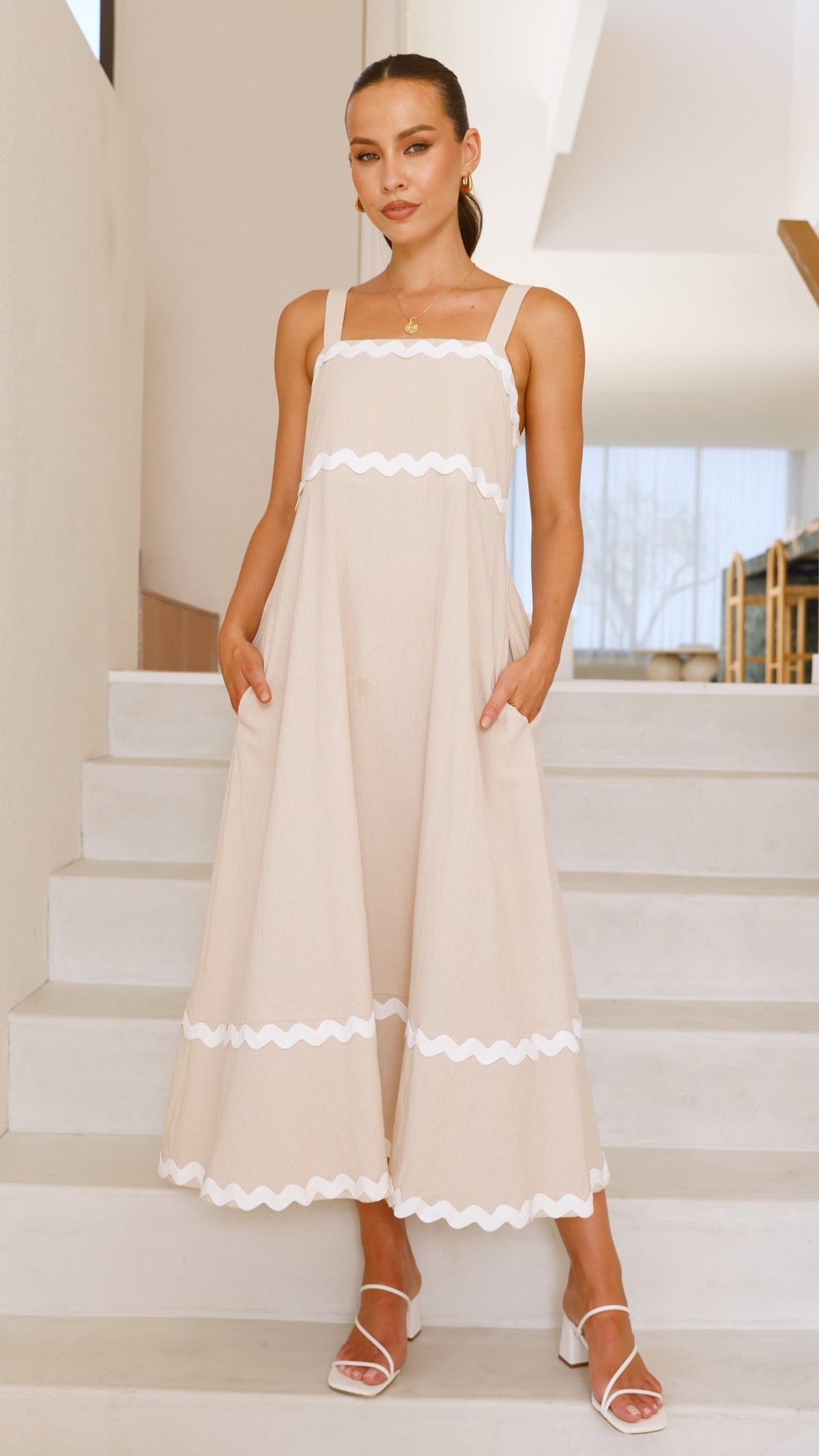 Raelynn Mid Dress - Beige/White